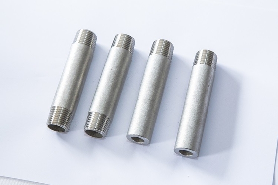 Round 3000lb Close Nipple Pipe Fitting , 3 Inch Stainless Steel Connectors